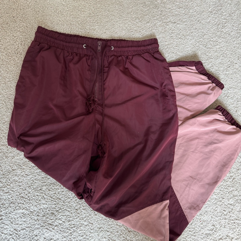 Love Tree Burgundy cargo pants